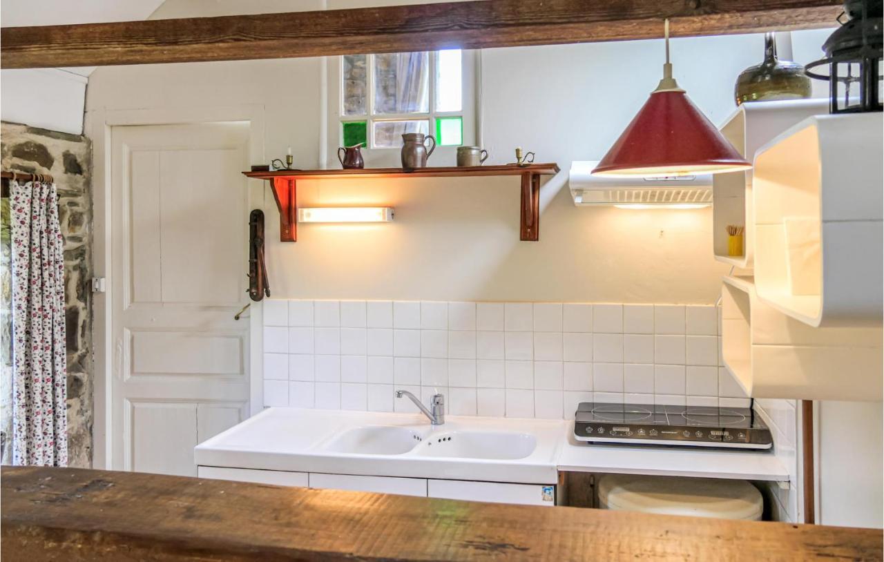 Stunning Home In Quettehou With Wifi Zewnętrze zdjęcie